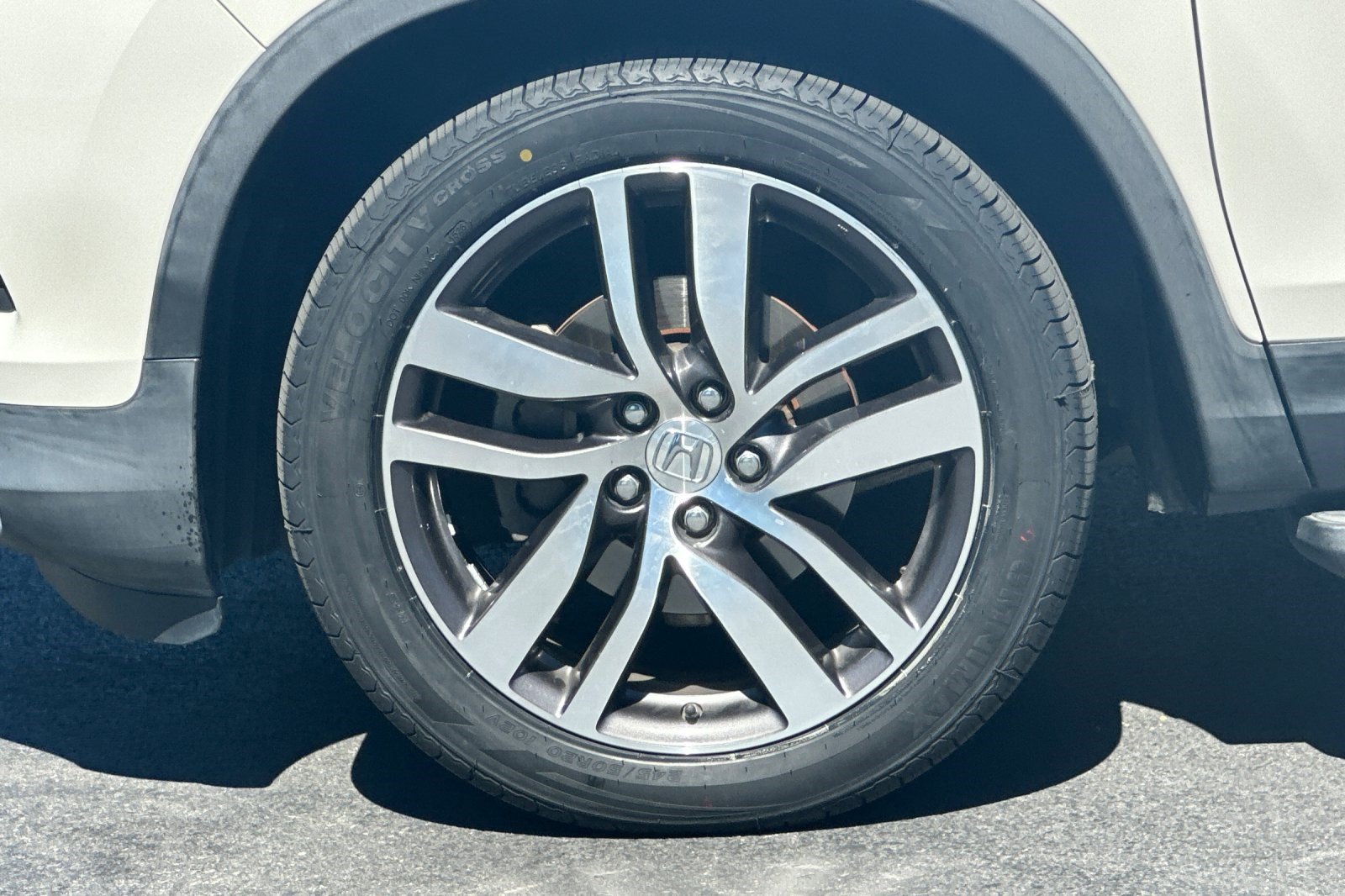 Used 2016 Honda Pilot Touring image 37