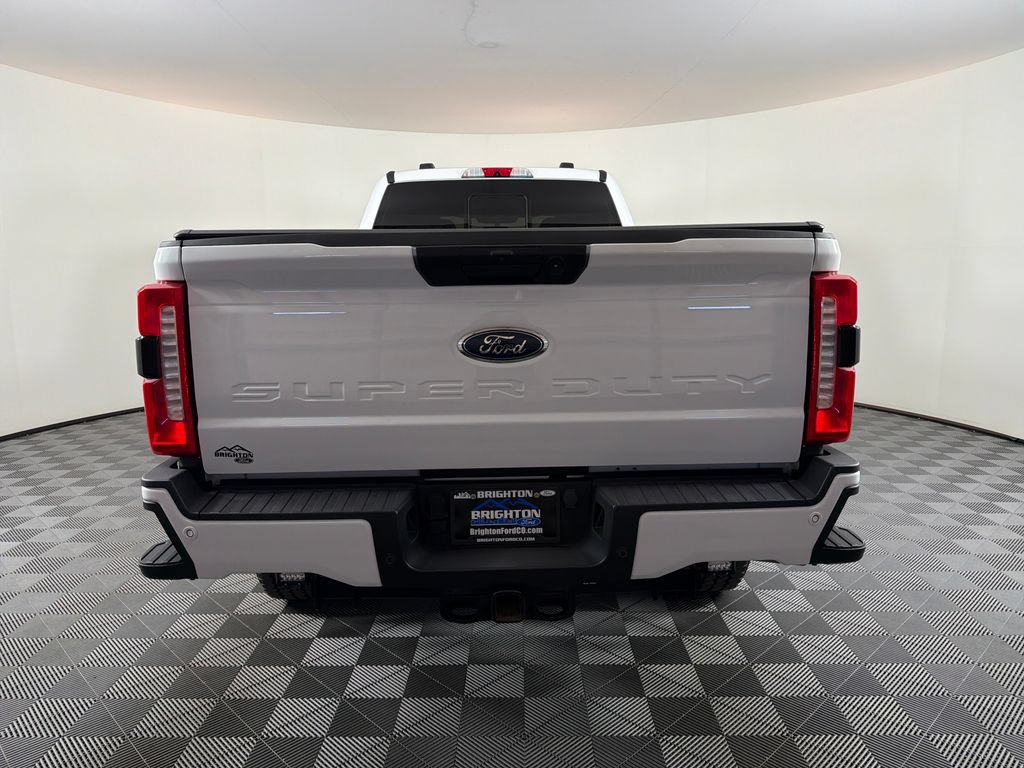 Used 2024 Ford F250 XL w/ STX Appearance Package AWD/4WD image 4
