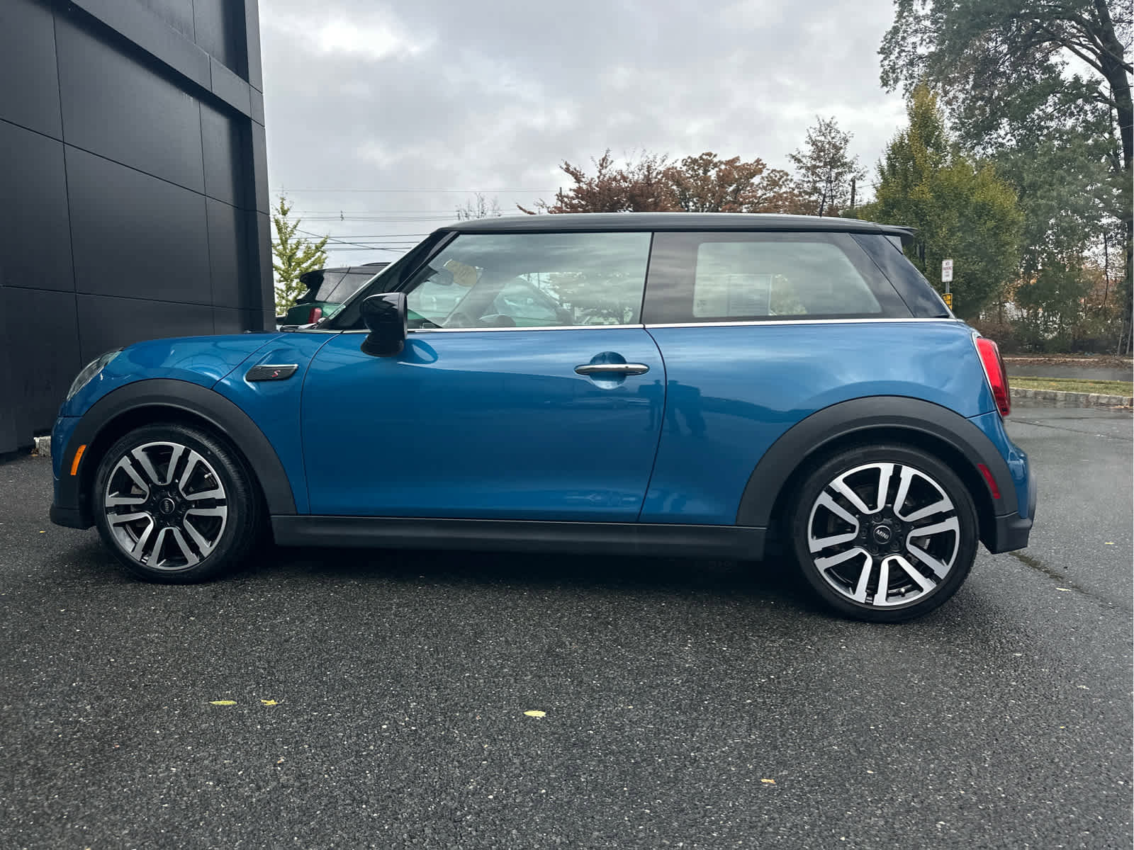 Certified 2023 MINI Cooper S image 8