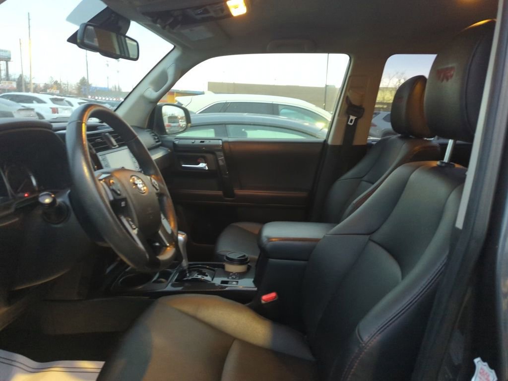 Used 2021 Toyota 4Runner TRD Off-Road Premium image 6