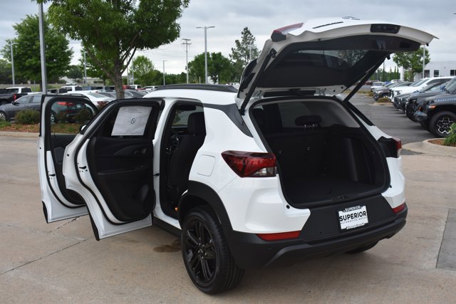 New 2026 Chevrolet TrailBlazer LT w/ Convenience Package image 17