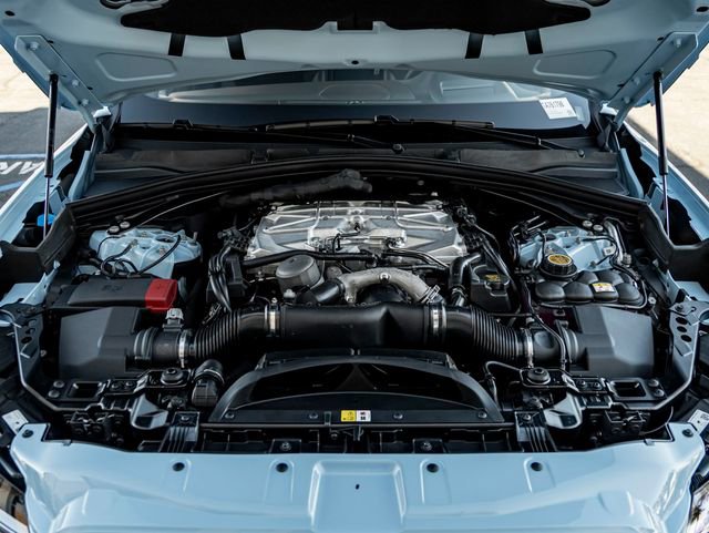 New 2026 Jaguar F-PACE SVR image 33