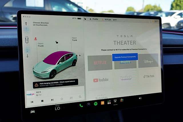 Used 2025 Tesla Model 3 Long Range RWD image 25