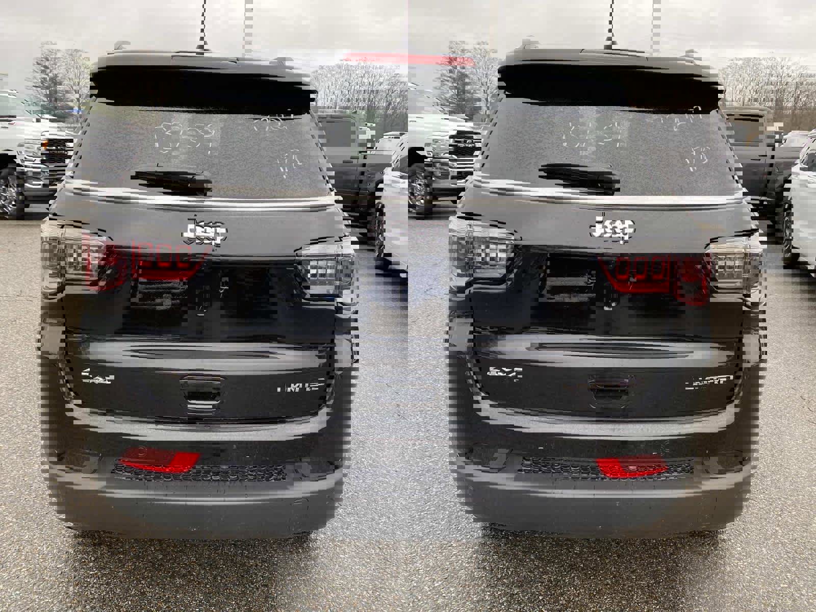 New 2026 Jeep Compass Limited image 4