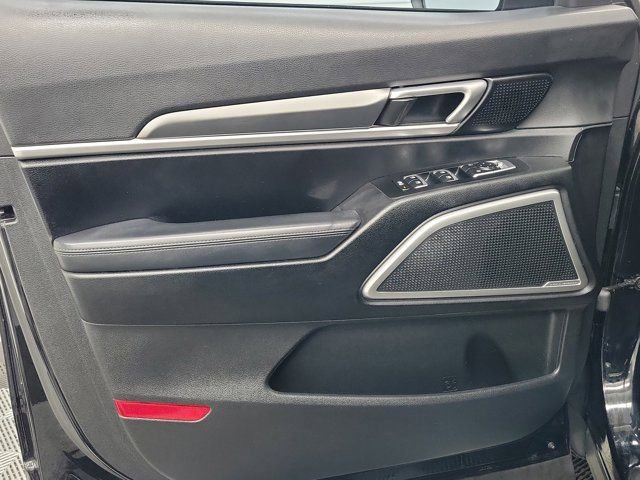 Used 2020 Kia Telluride LX FWD image 18