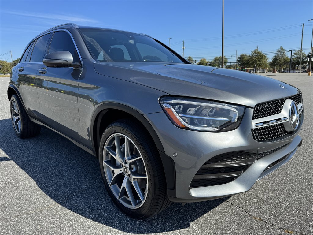 Used 2021 Mercedes-Benz GLC 300 4MATIC w/ AMG Line image 6