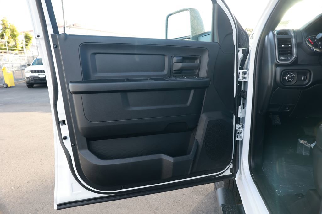 New 2026 RAM 3500 Tradesman AWD/4WD image 16