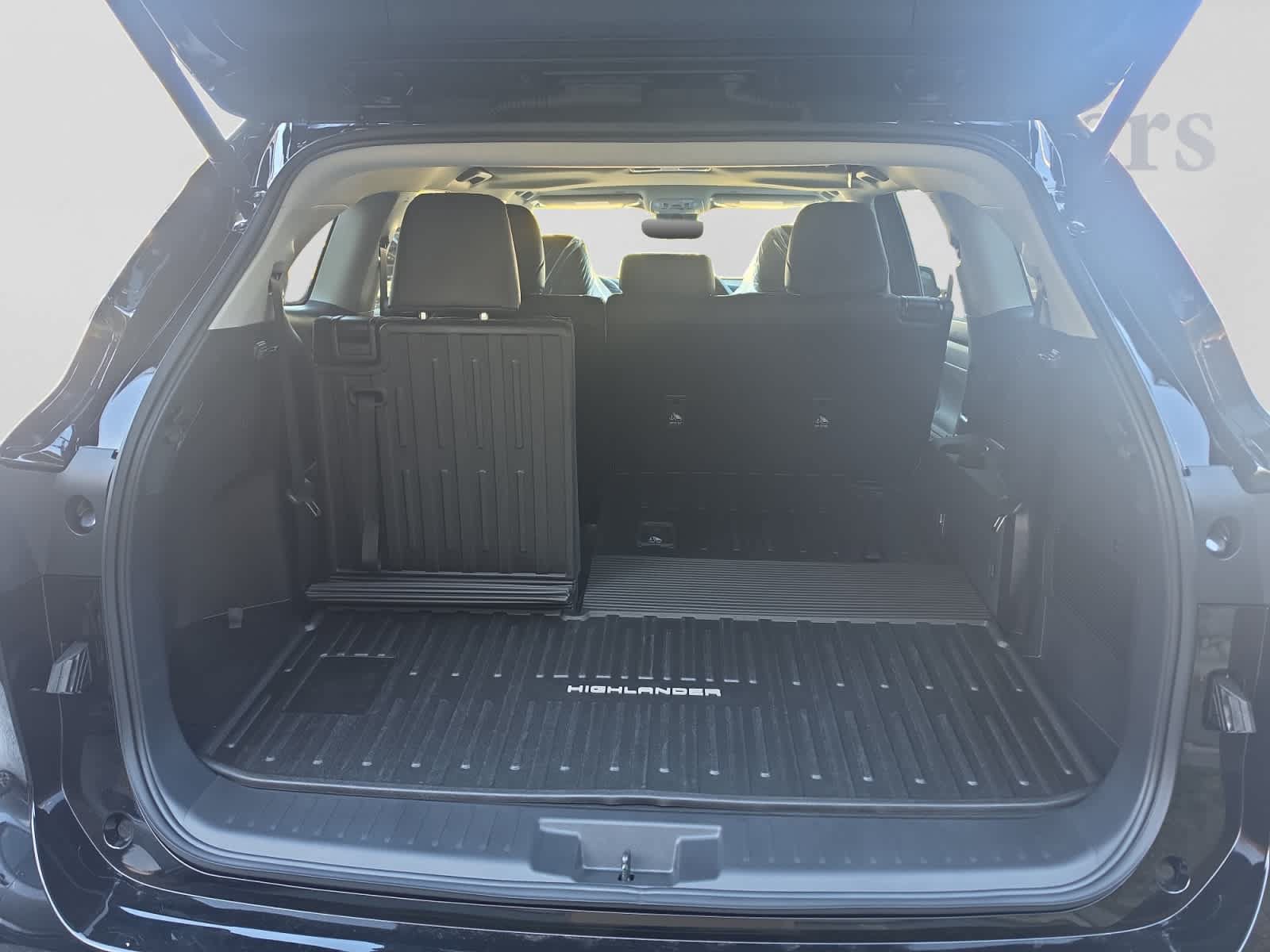 New 2026 Toyota Highlander XLE AWD/4WD image 4
