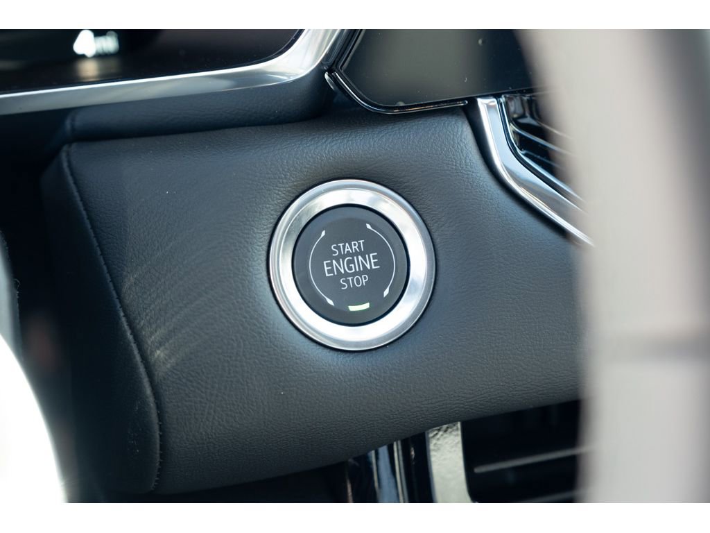 New 2026 GMC Canyon Elevation w/ Convenience Package image 28