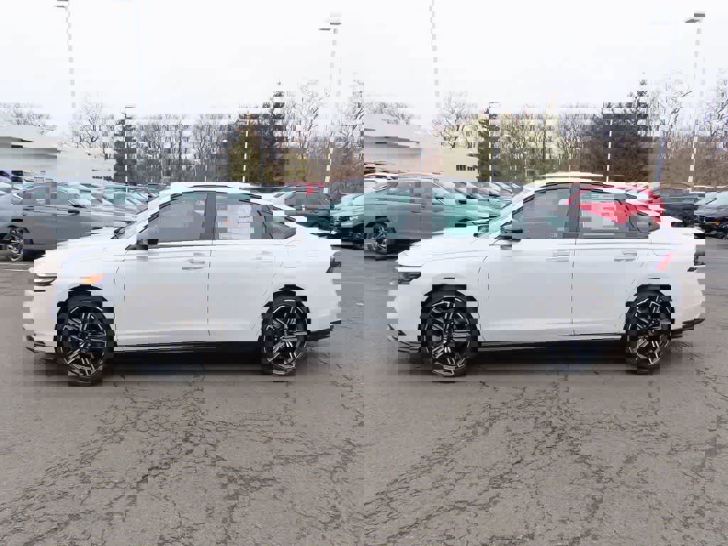 New 2026 Honda Accord SE image 3