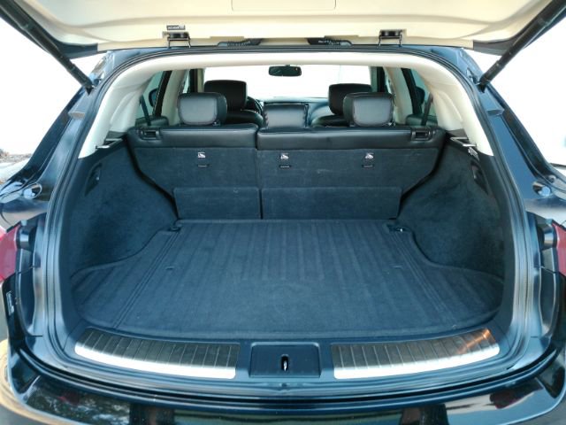 Used 2017 INFINITI QX70 AWD image 24