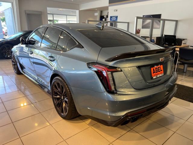 Used 2024 Cadillac CT5 V Blackwing w/ Carbon Fiber Package 2 RWD image 8
