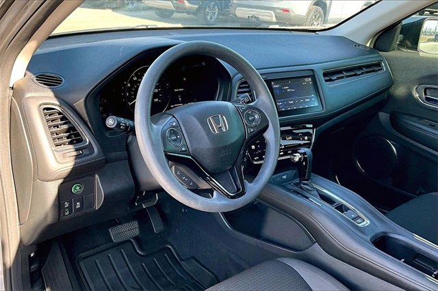 Used 2022 Honda HR-V EX image 14