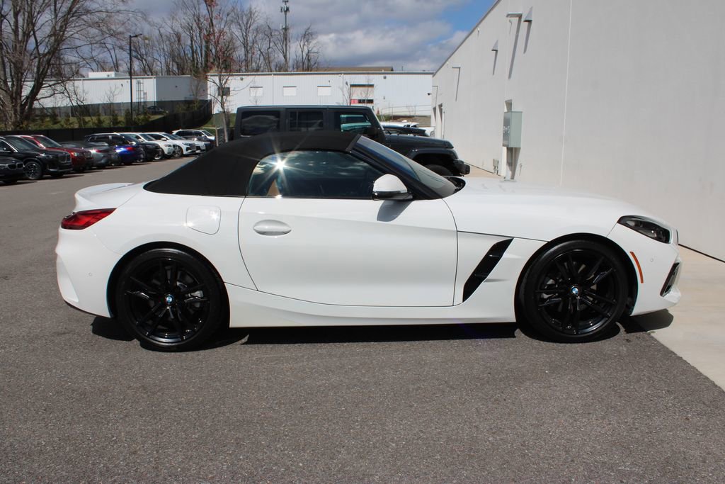 Used 2023 BMW Z4 sDrive30i w/ Premium Package image 36