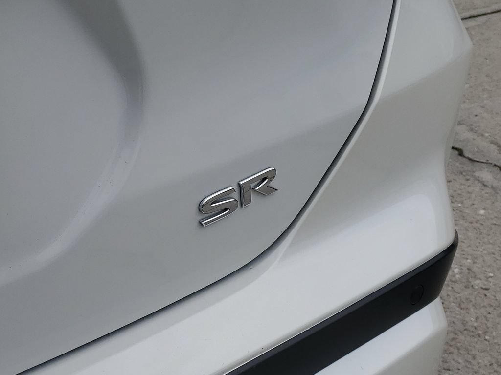 Certified 2024 Nissan Kicks SR w/ SR Premium Package FWD image 14