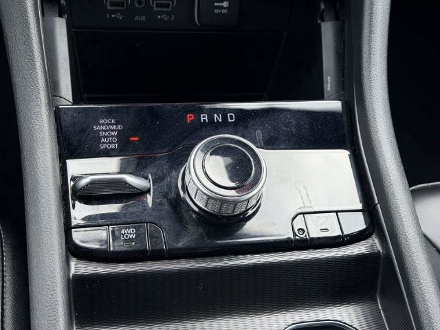 Used 2024 Jeep Grand Cherokee Limited 4xe AWD/4WD image 23