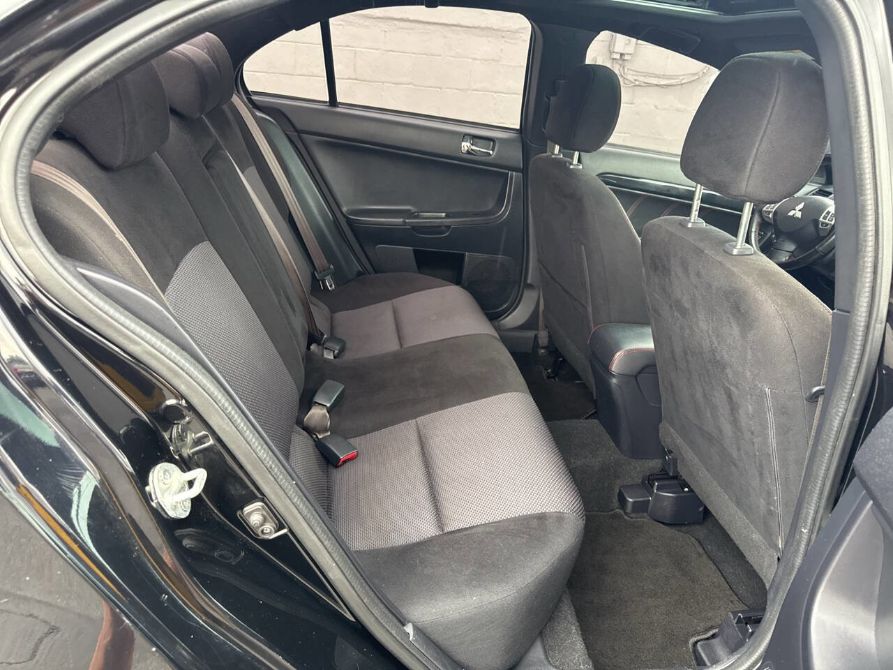 Used 2017 Mitsubishi Lancer LE FWD image 20