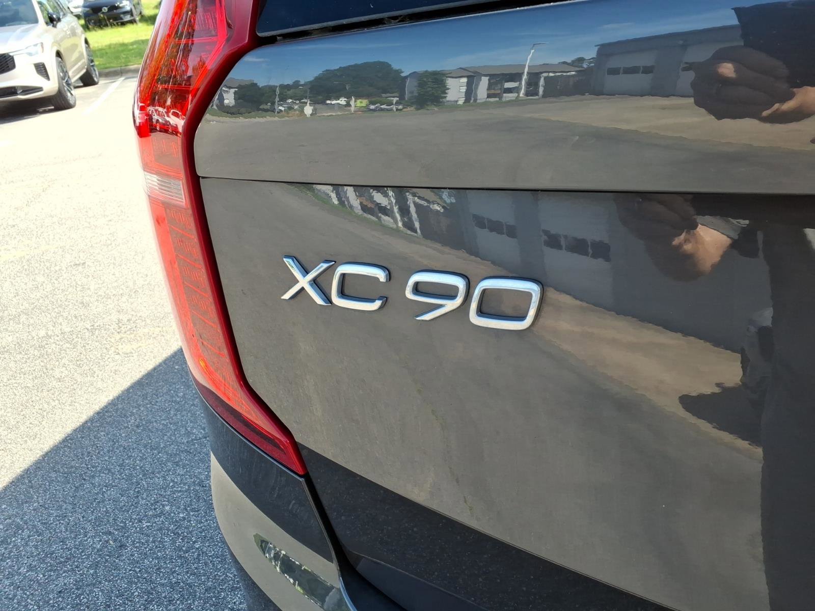 Certified 2024 Volvo XC90 B6 Plus w/ Protection Package Premier AWD/4WD image 5