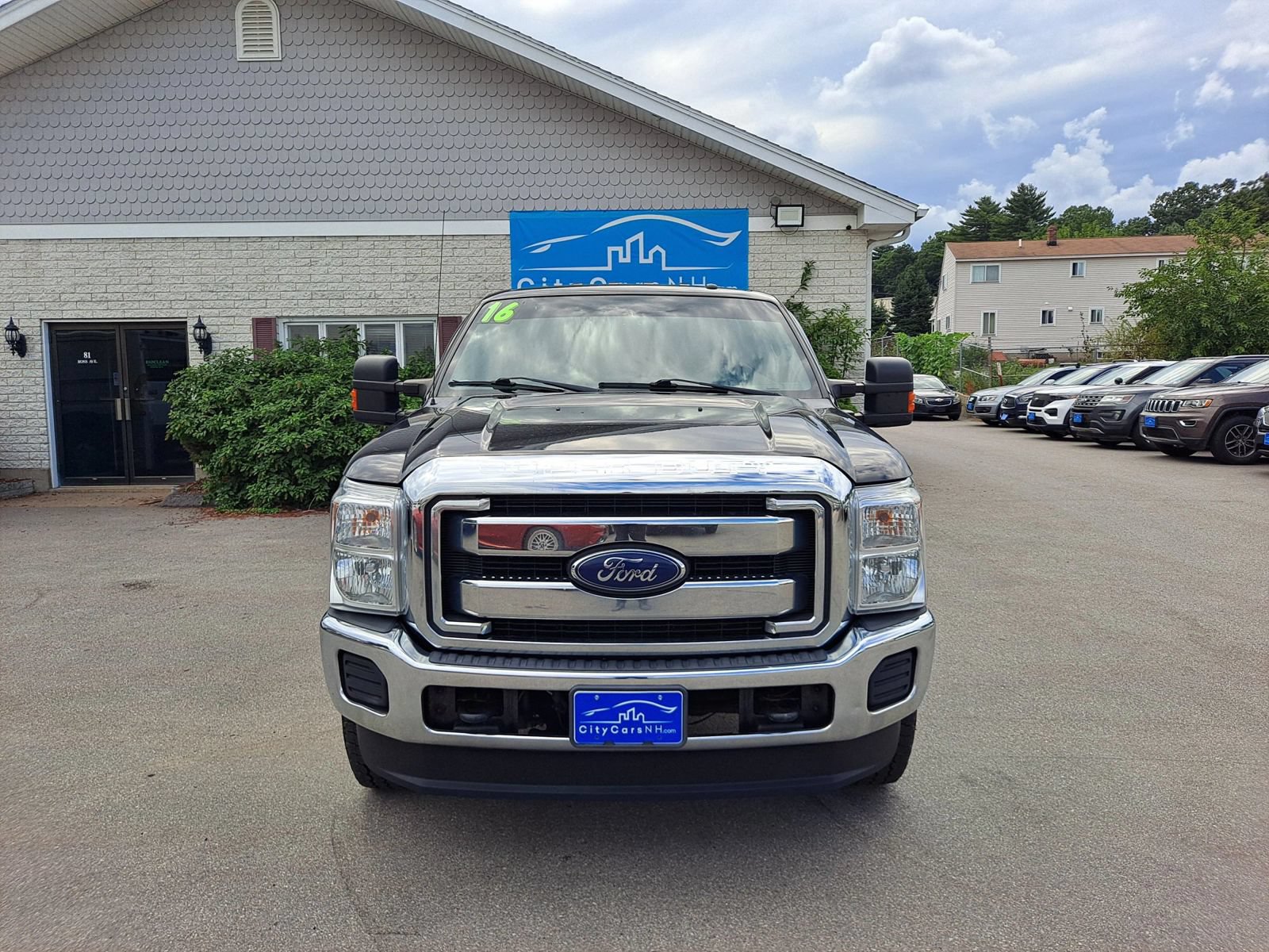 Used 2016 Ford F250 XLT w/ XLT Interior Package AWD/4WD image 3