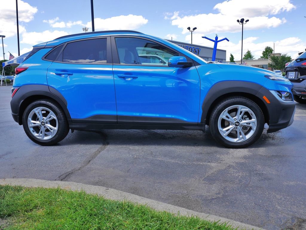 Used 2022 Hyundai Kona SEL w/ Convenience Package FWD image 8