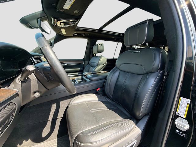 Used 2022 Jeep Grand Wagoneer Series II image 11