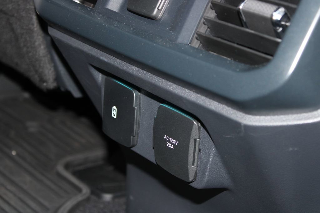 Used 2024 Ford F150 Raptor AWD/4WD image 10