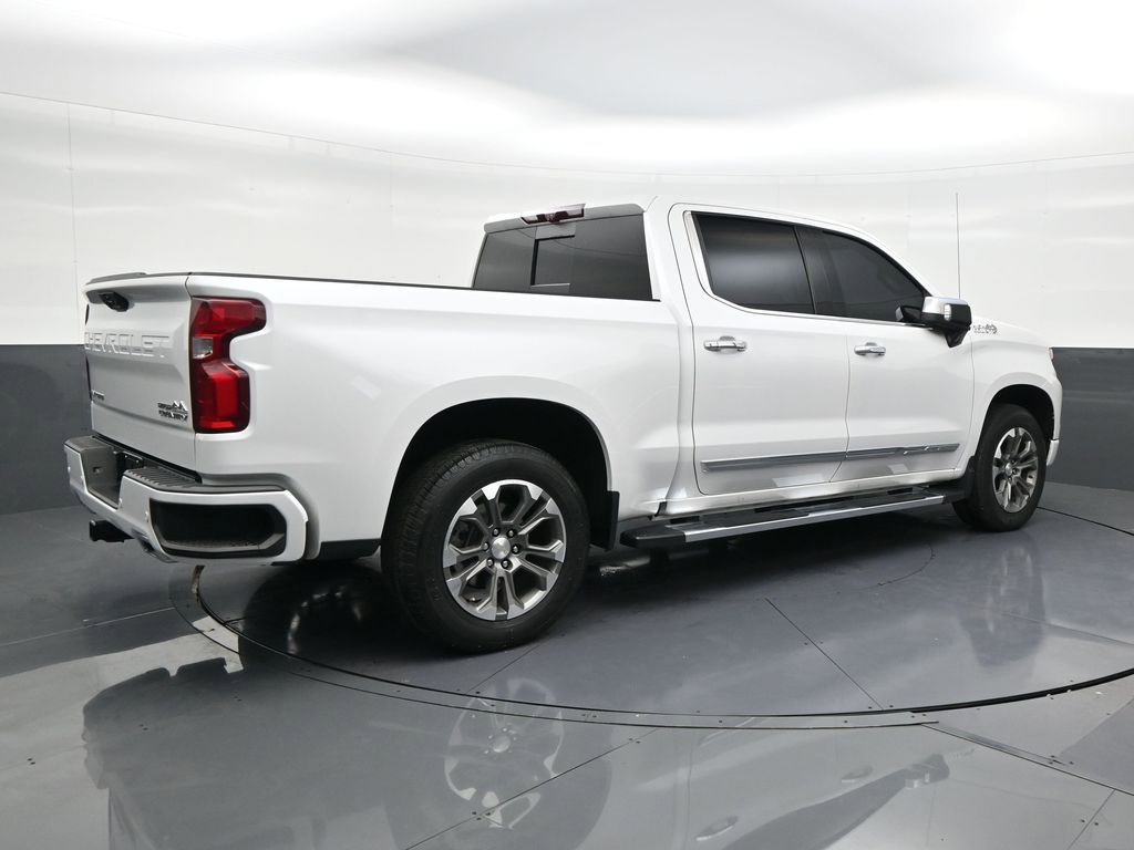 Used 2023 Chevrolet Silverado 1500 High Country w/ Technology Package RWD image 5