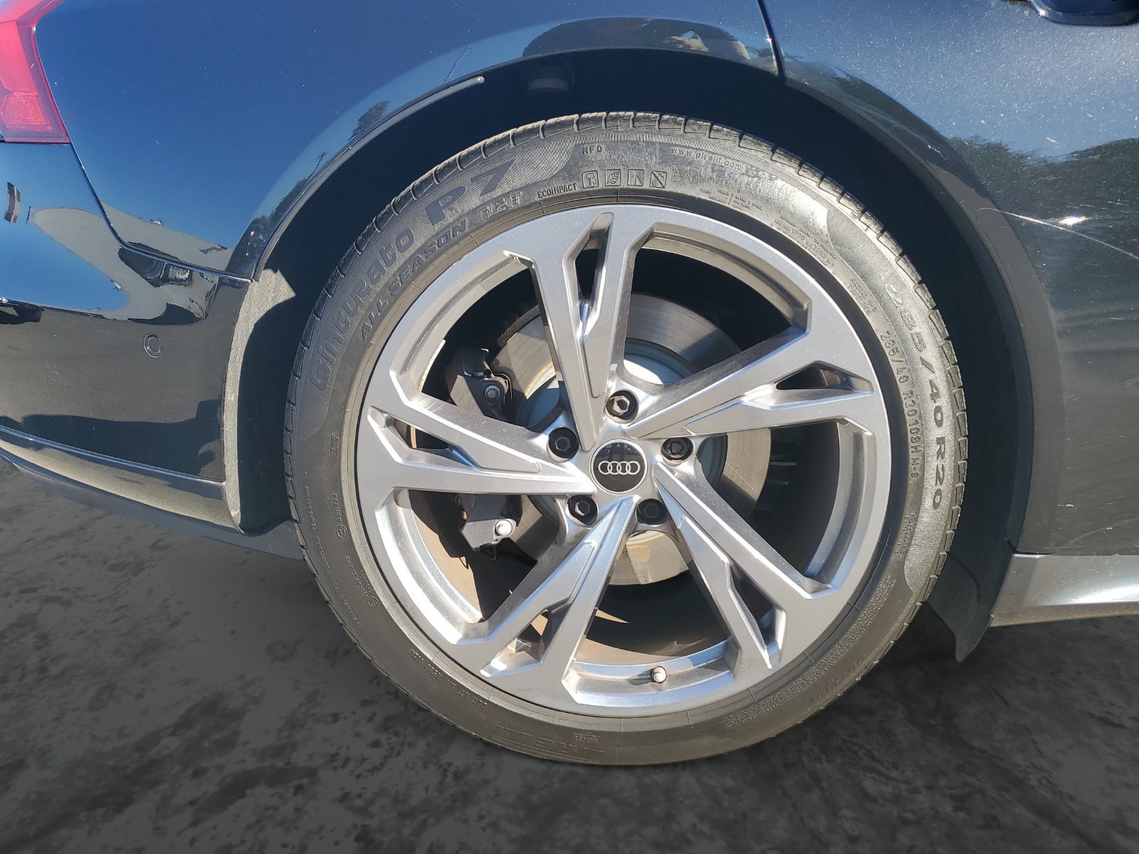 Used 2024 Audi e-tron GT Prestige w/ Prestige Package AWD/4WD image 5