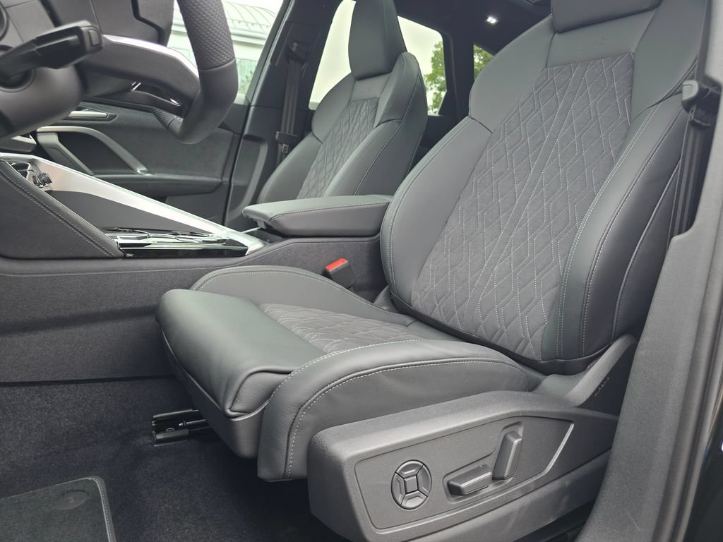 New 2026 Audi SQ5 Premium Plus AWD/4WD image 16