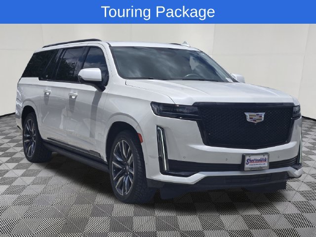 Used 2024 Cadillac Escalade ESV Sport Platinum AWD/4WD image 3