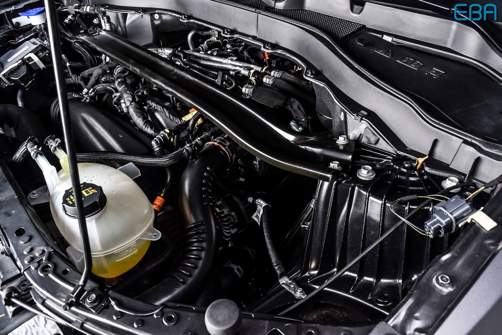 Used 2025 Ford Explorer ST-Line w/ ST-Line Street Pack image 13