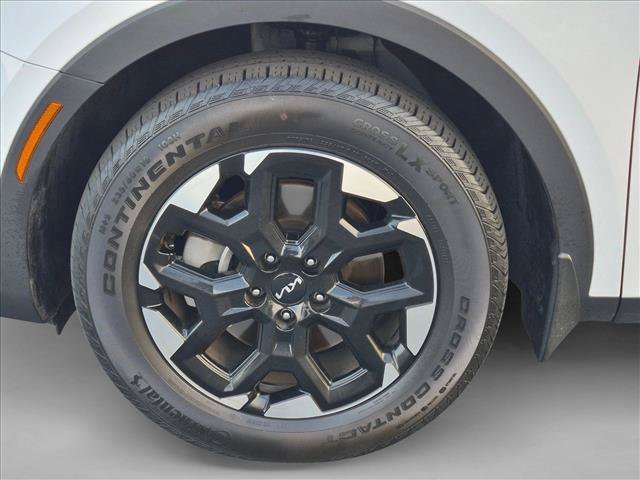 Used 2025 Kia Sorento S w/ Panoramic Sunroof Package FWD image 22