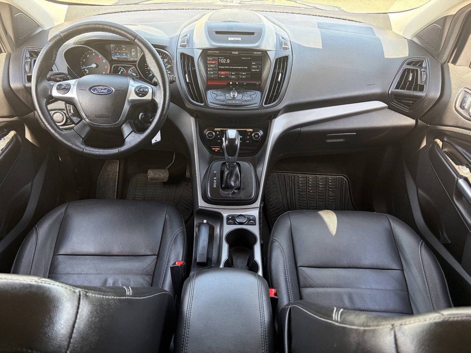 Used 2015 Ford Escape SE w/ Equipment Group 201A AWD/4WD image 16