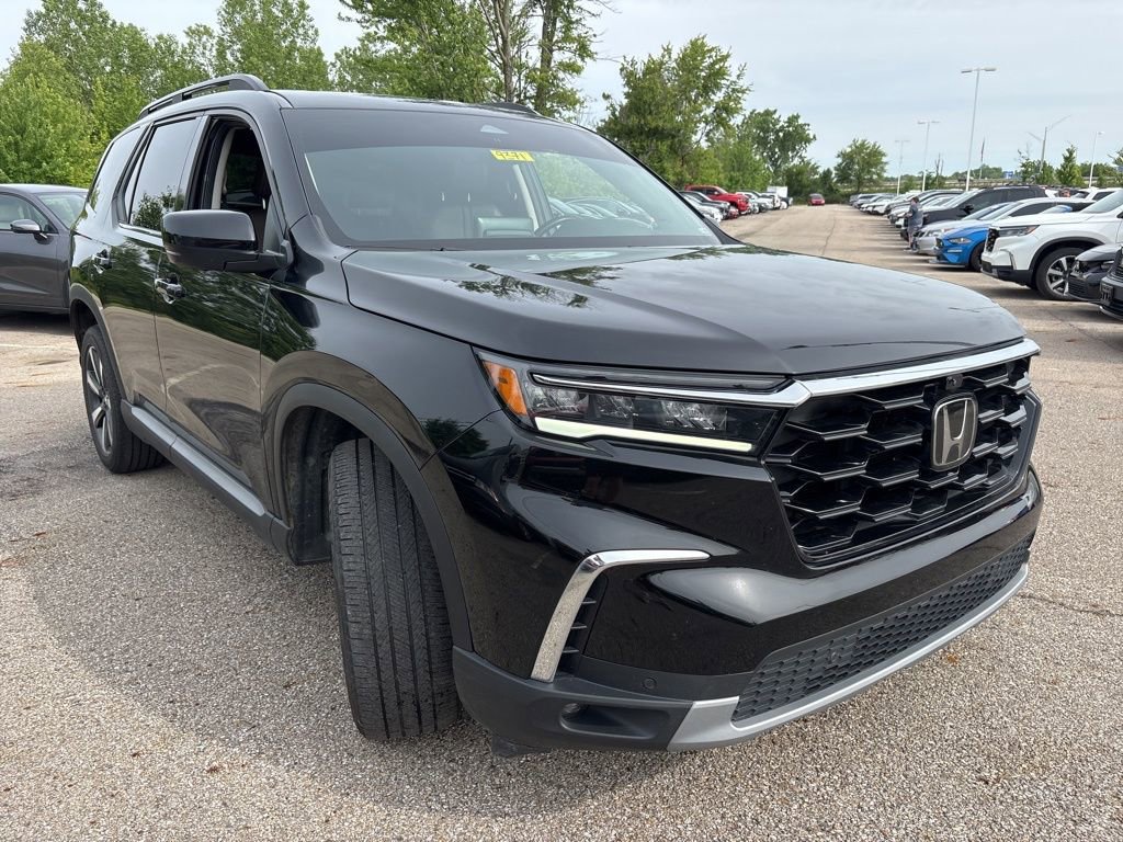 Used 2023 Honda Pilot Elite image 14