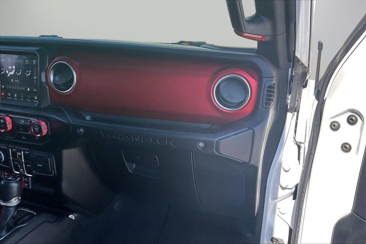 Certified 2022 Jeep Wrangler Unlimited Rubicon w/ LED Lighting Group image 21