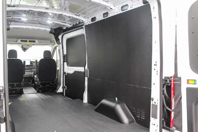 New 2027 Ford Transit 250 148 Medium Roof w/ Load Area Protection Package RWD image 11