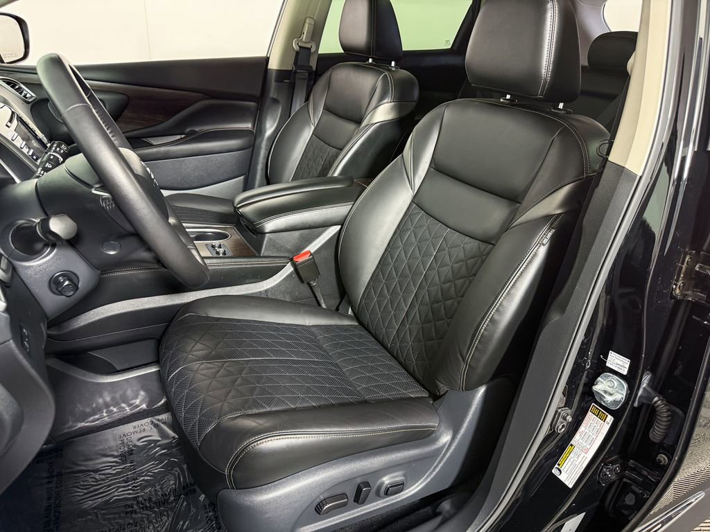 Certified 2024 Nissan Murano Platinum w/ Cargo Package image 18