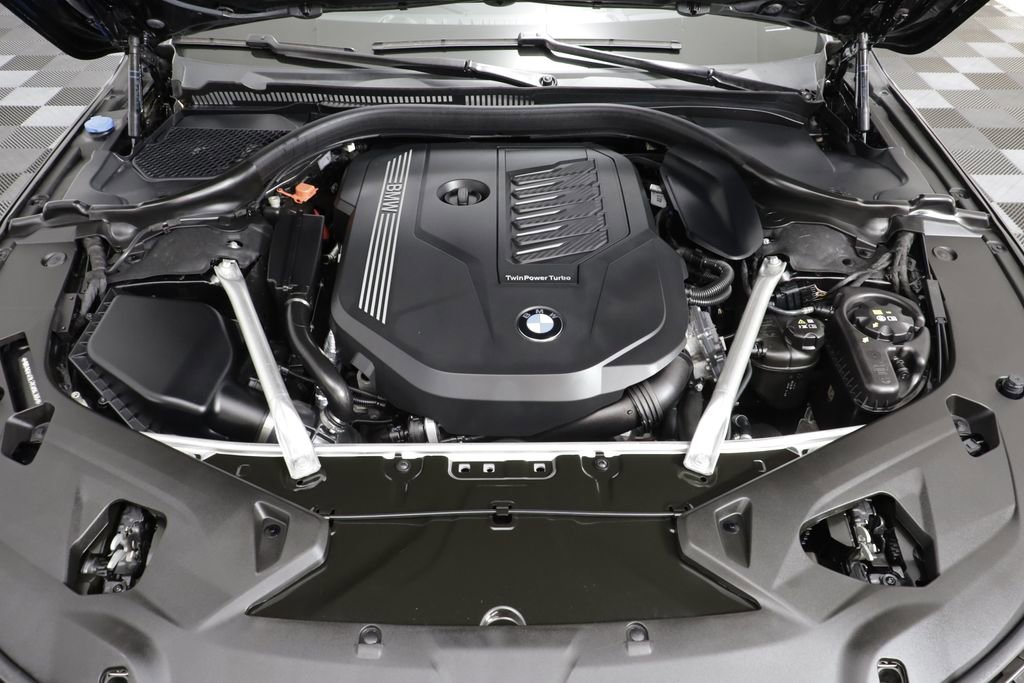 Certified 2026 BMW 840i xDrive AWD/4WD image 25