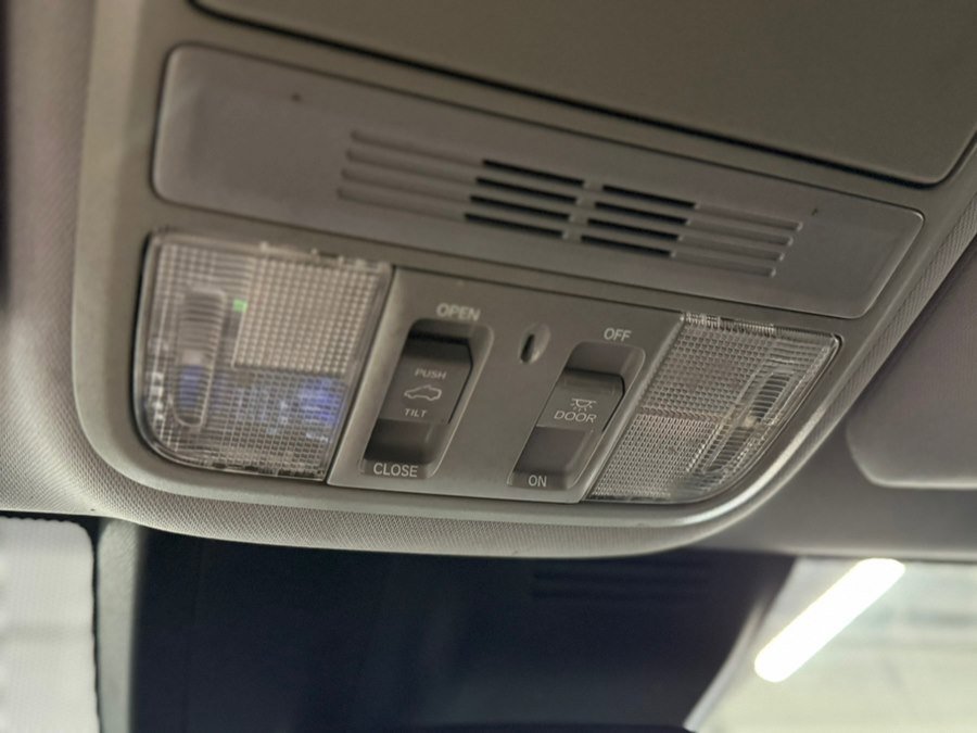 Used 2017 Honda CR-V EX image 24