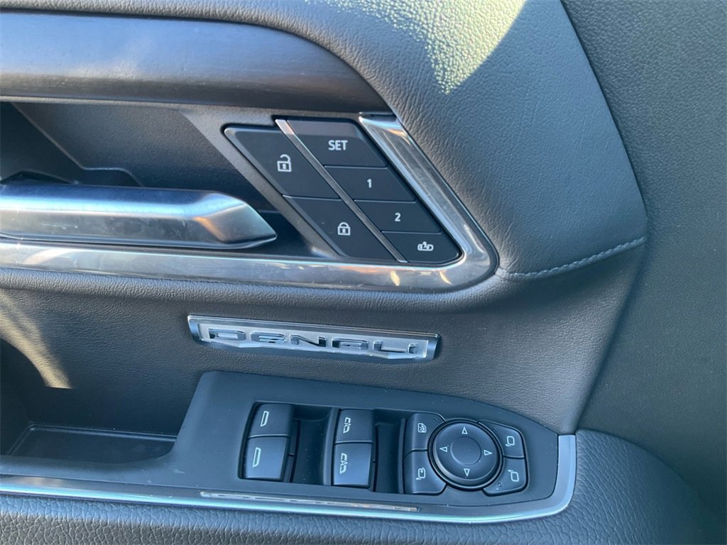 Used 2024 GMC Sierra 1500 Denali w/ Denali Reserve Package image 27