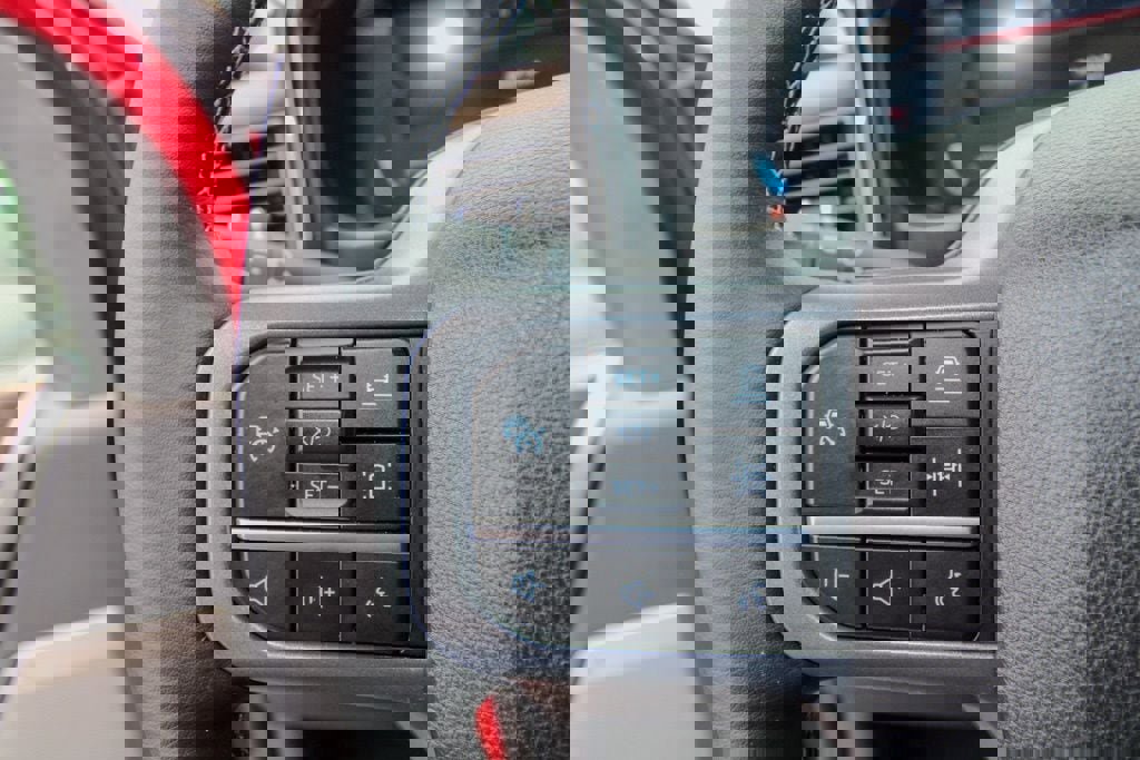 New 2025 Ford F250 Lariat w/ Lariat Ultimate Package image 29