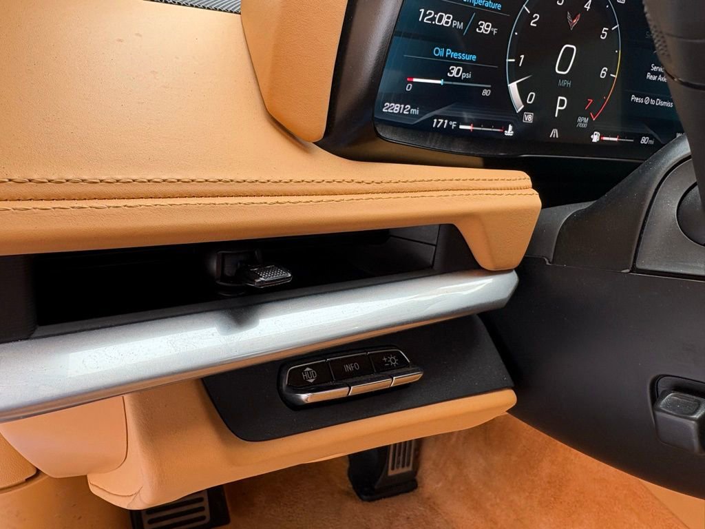 Used 2023 Chevrolet Corvette Stingray Premium Conv w/ Z51 Performance Package image 29