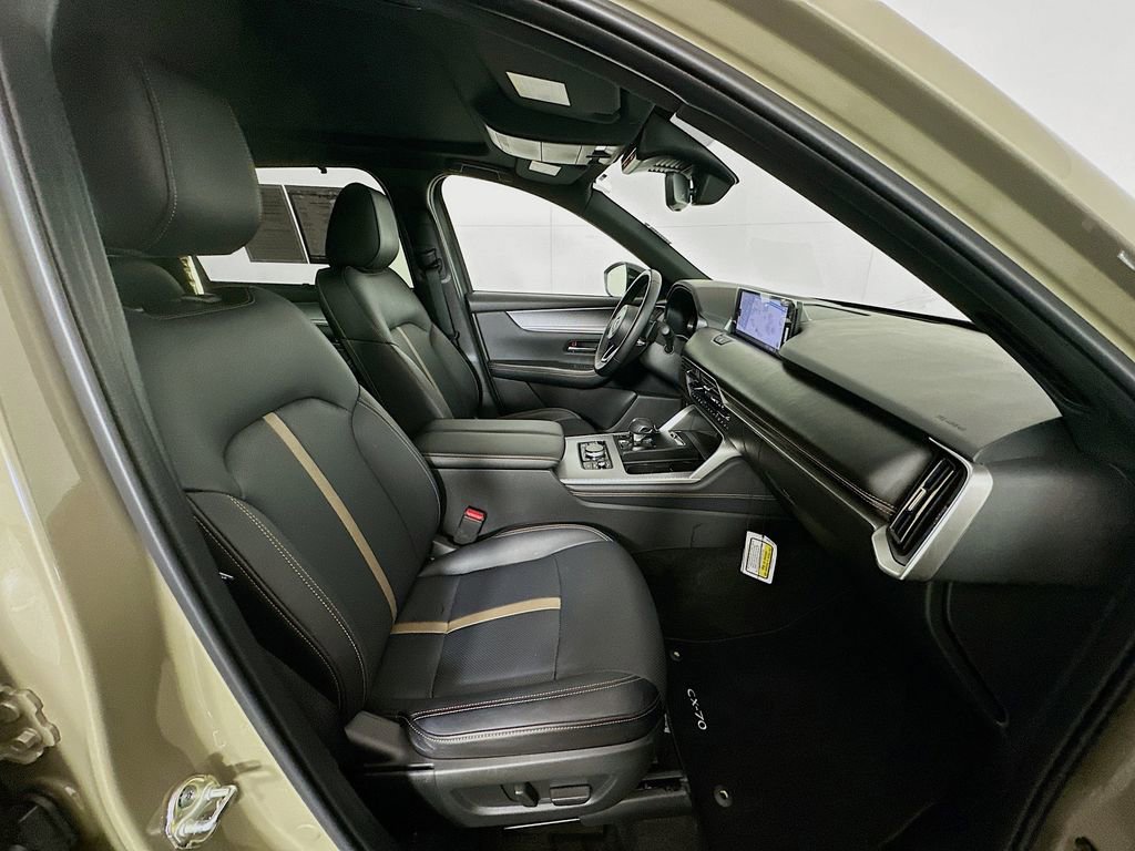 Certified 2025 MAZDA CX-70 3.3 Turbo S w/ Premium Package image 30
