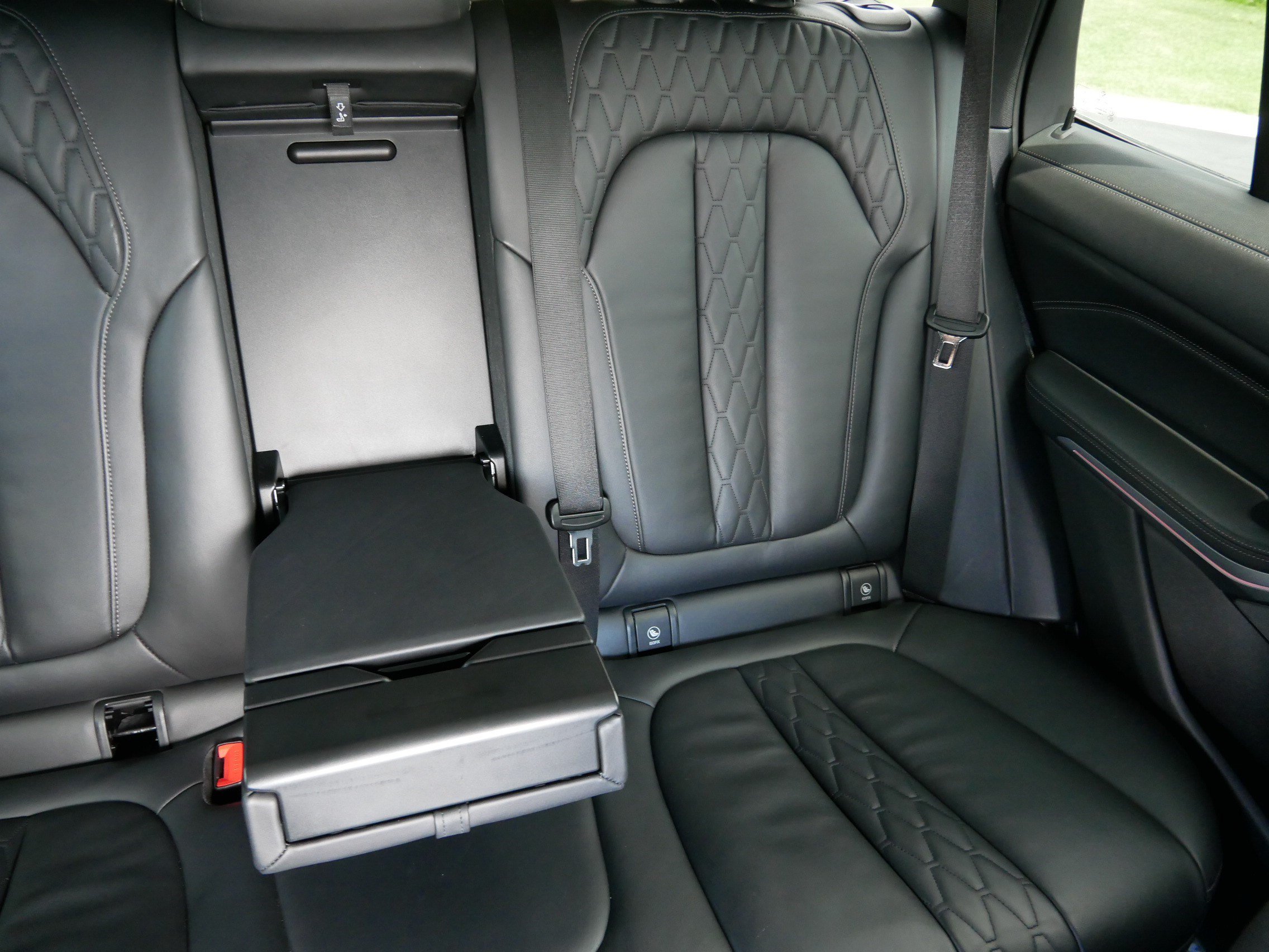Used 2020 BMW X5 M50i w/ Premium Package AWD/4WD image 12