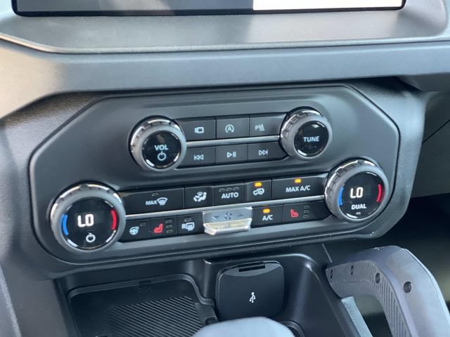 New 2026 Ford Bronco Badlands AWD/4WD image 15