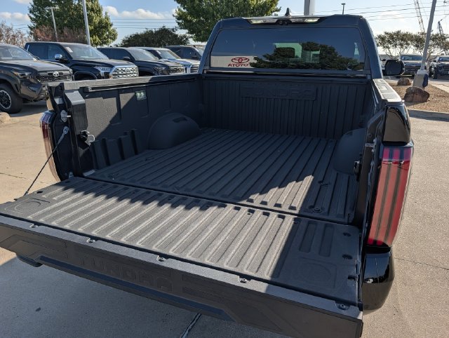 Used 2024 Toyota Tundra Platinum AWD/4WD image 29