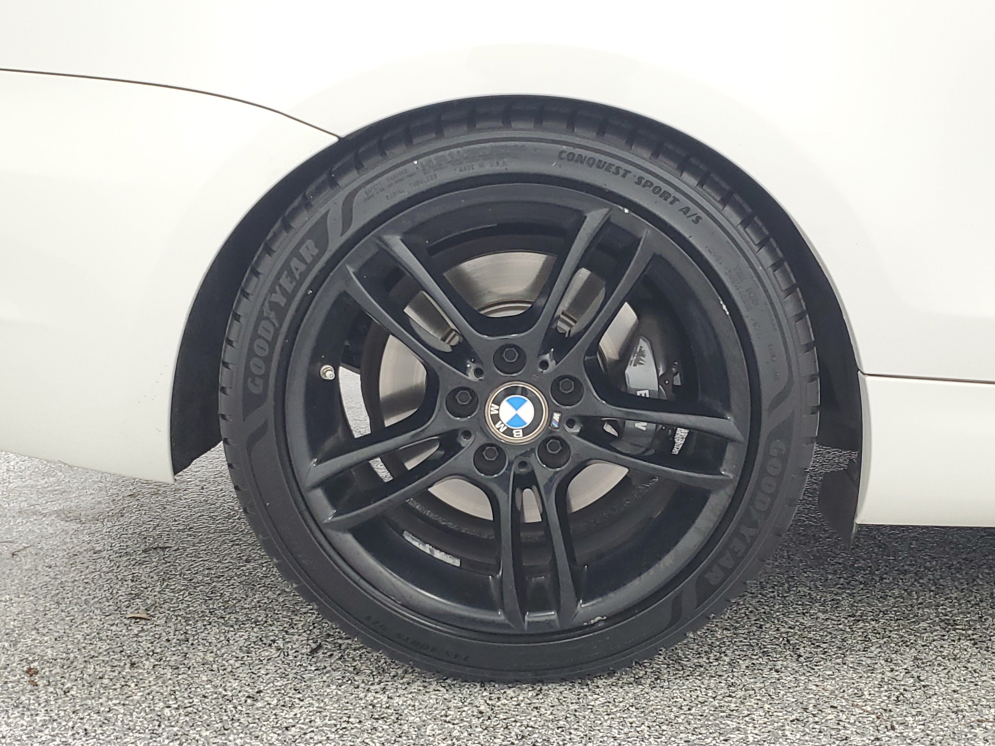Used 2008 BMW 135i Convertible RWD image 8