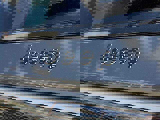 New 2026 Jeep Grand Wagoneer L 4WD image 7