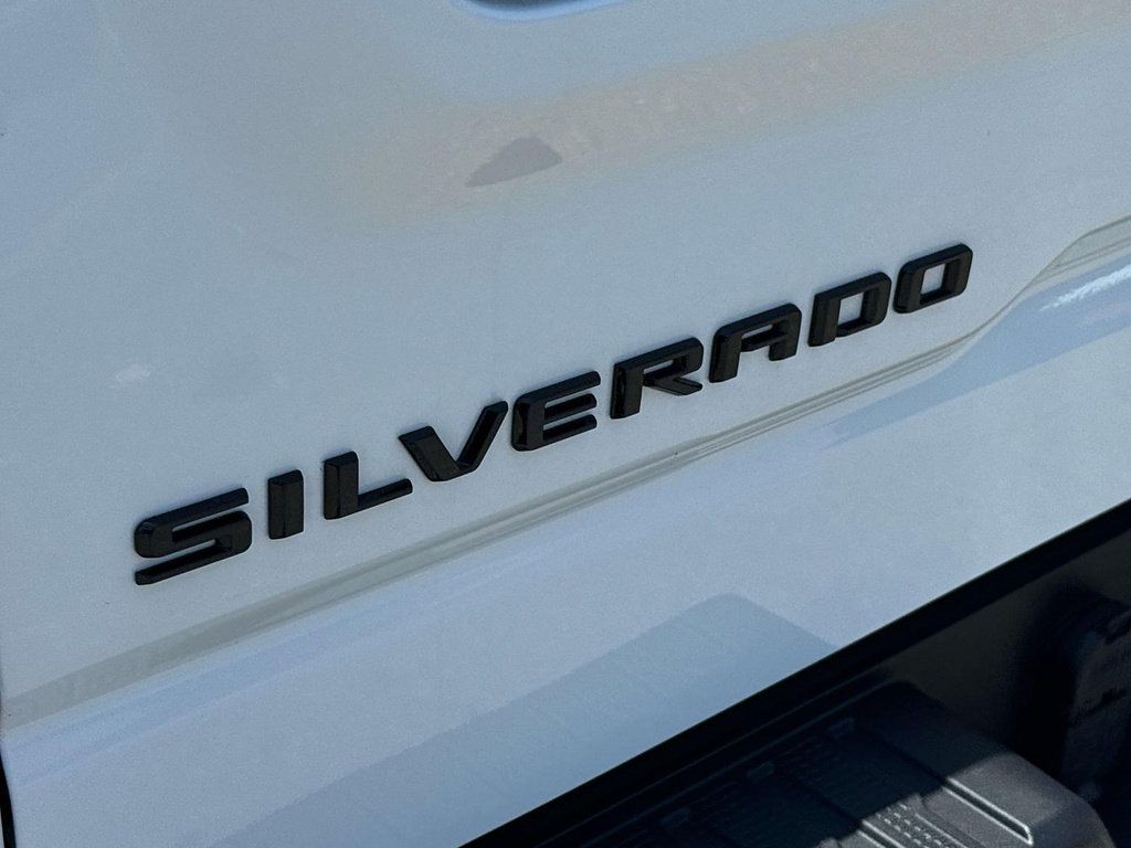 Used 2024 Chevrolet Silverado 1500 Custom w/ LPO, Dark Essentials Package AWD/4WD image 7