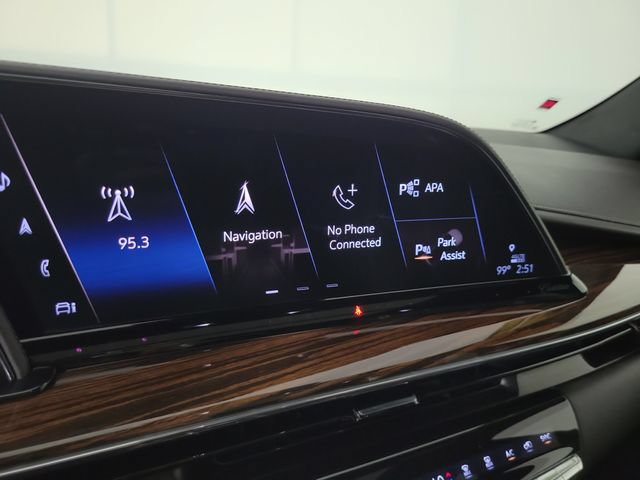 Used 2021 Cadillac Escalade ESV Premium Luxury w/ Performance Package RWD image 32